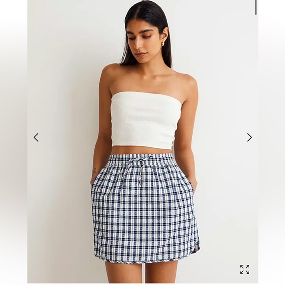 Madewell Dresses & Skirts - Madewell Curved-Hem Mini Skirt in Plaid, NWT! Size M
